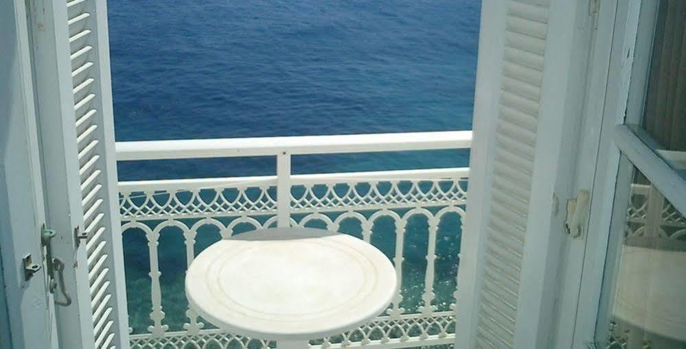 Sea Colours Rooms & Apartments Ermoupoli Esterno foto