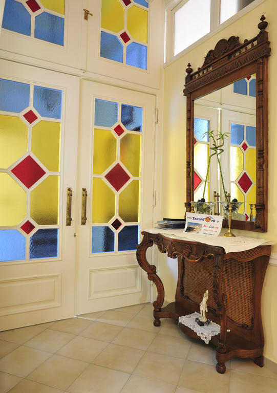 Sea Colours Rooms & Apartments Ermoupoli Esterno foto